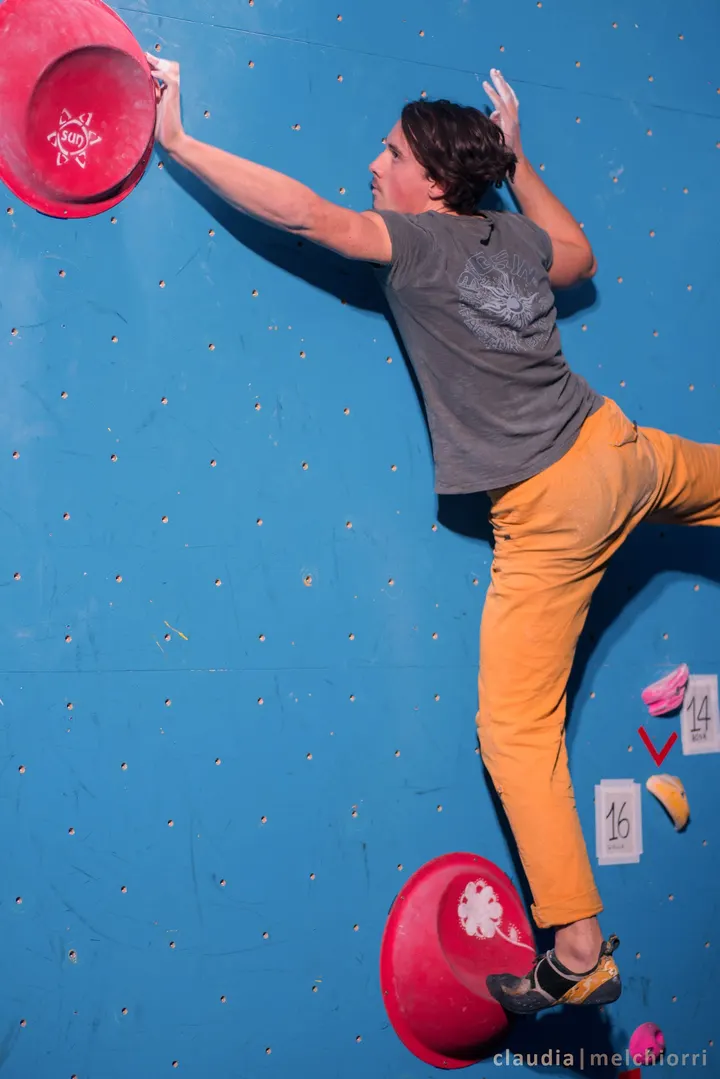 Movimento Verticale — arrampicata-studio a Senigallia — 3