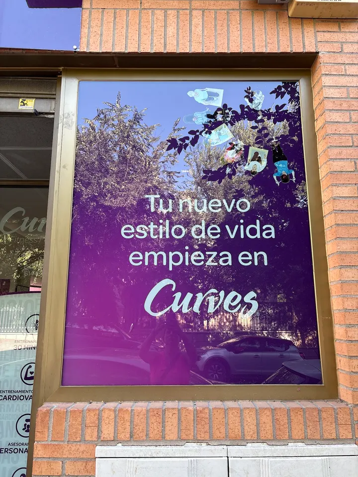Curves Illescas Gimnasio Para Mujeres En Toledo — Estudio de fitness en El Señorío de Illescas, Illescas