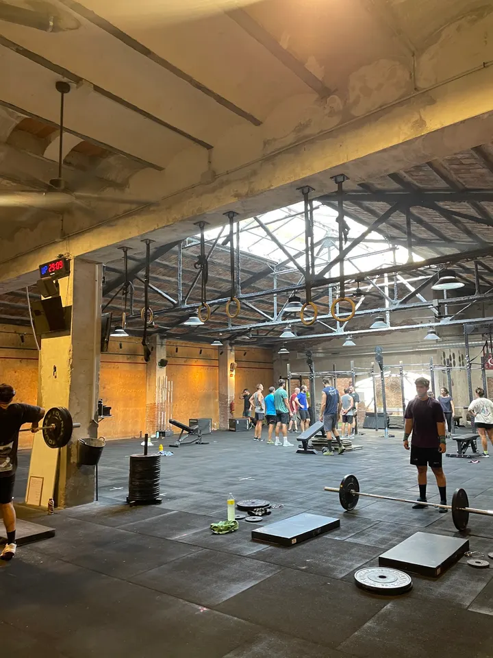 Studio CrossFit Barcelona — Entrenamiento funcional en l'Eixample, Barcelona