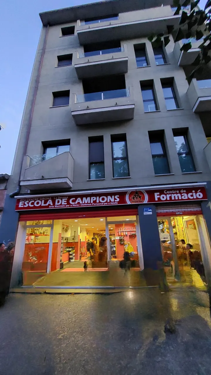 Club Ryu Centre Girona — artes marciales-studio en Girona — 4