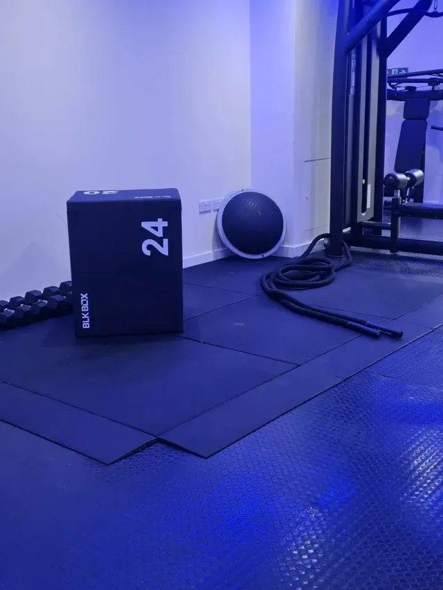 The Hampton's Gym (managed by LAPT London) — yoga-studio in Worcester Park, London — 3