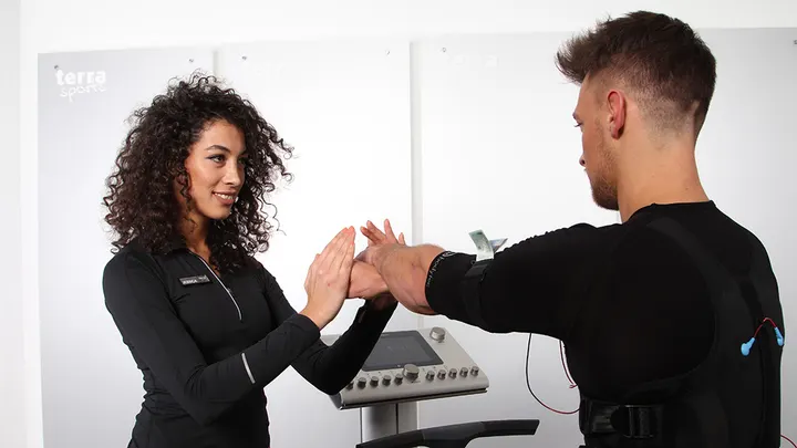 terra sports Krefeld - EMS Training — Krafttraining in Krefeld-Mitte, Krefeld