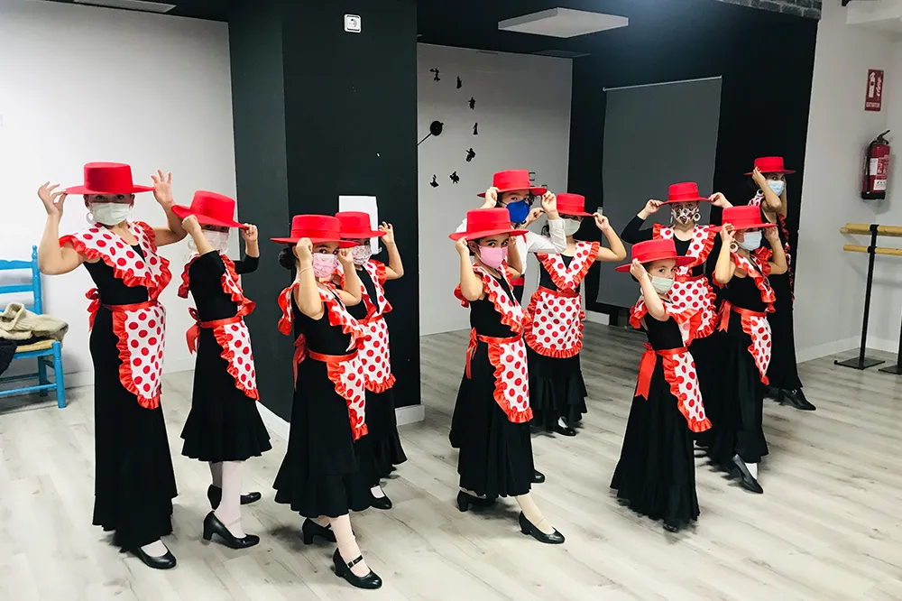 CENTRO DE DANZA CRISTINA CORTÉS — dans-studio i Arroyomolinos — bild 4