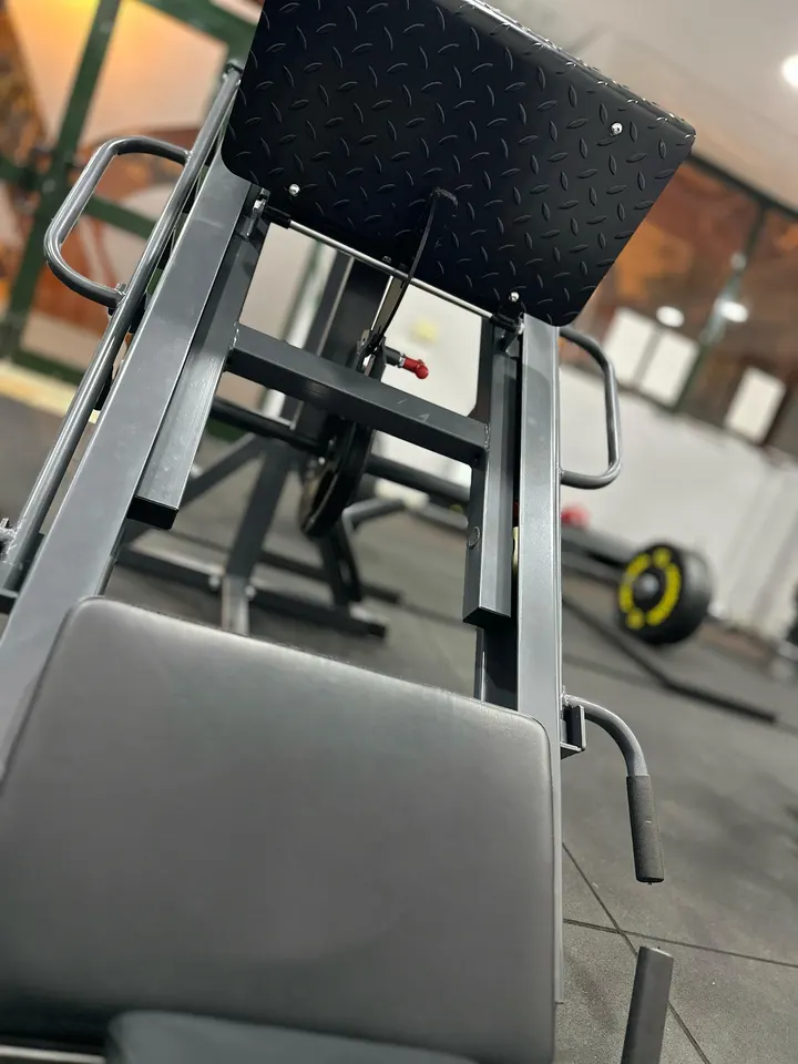 Senzu Training — entrenamiento personal-studio en Sevilla — 4