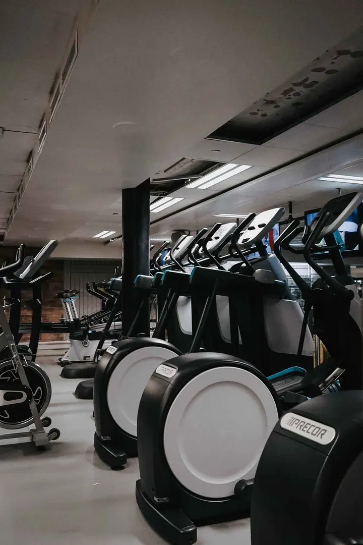 Örebro Kraftsportklubb — styrketräning-studio i Örebro — 6