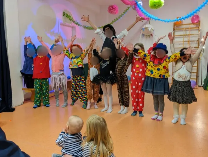 Gila School — Tanz in Barmbek-Süd, Hamburg