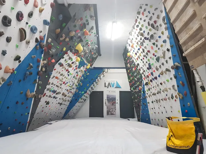 Rocódromo LAV & Escalada en el centro de Valladolid — escalada-studio en Circular, Valladolid — 2