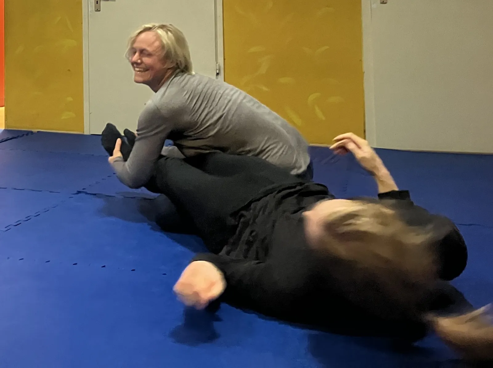 Playfight Xberg (in d. Räume d. Capoeira-Akademie) — kampsport-studio i Berlin — 3