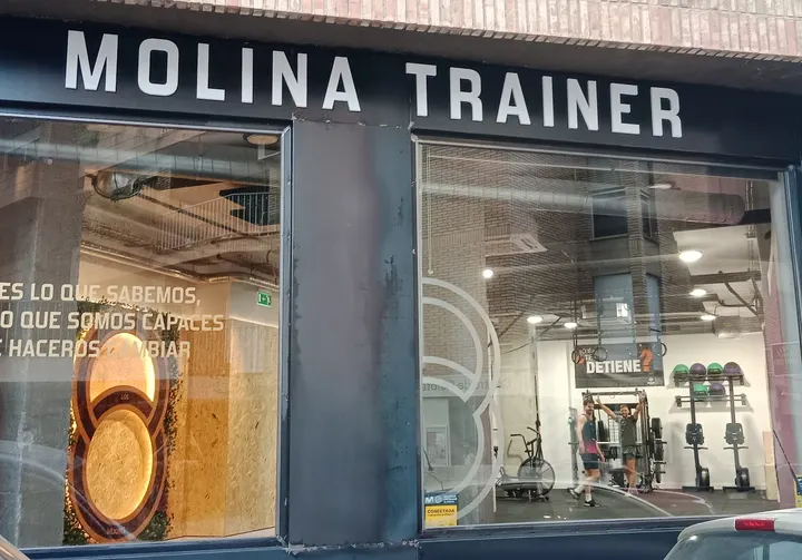 MOLINA TRAINER — entrenamiento personal-studio en Granada — 4