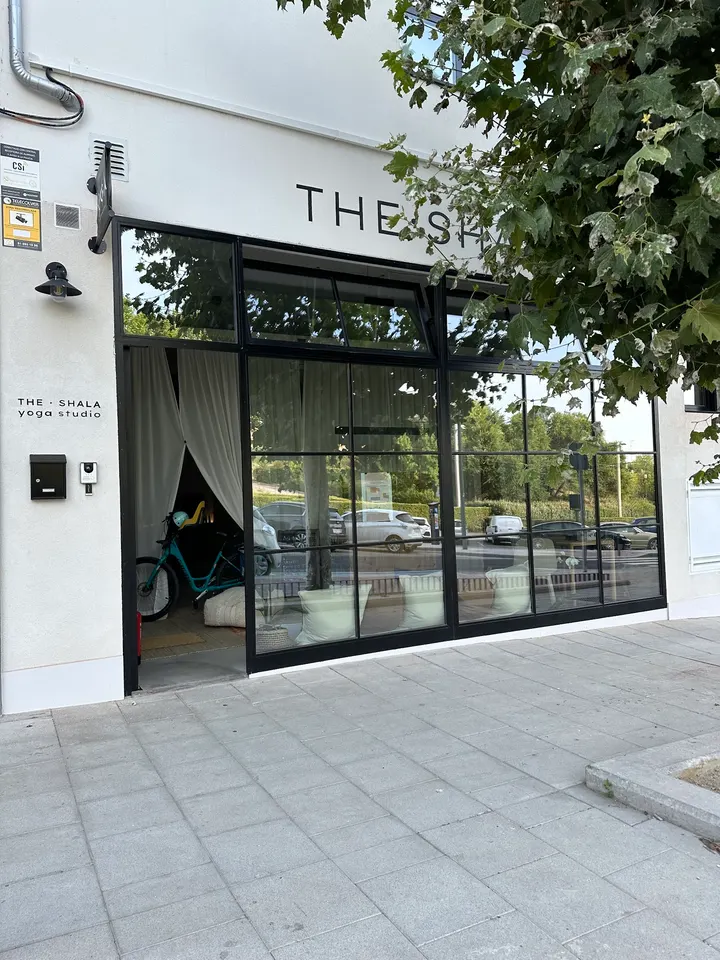 THE · SHALA yoga studio — Yoga en Residencial Siglo XXI, Boadilla del Monte