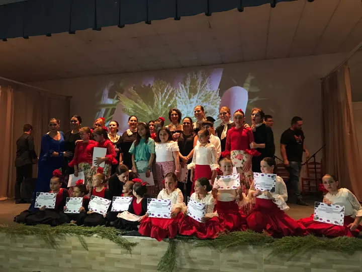 Asociacion Cultural Flamenca Son Y Tacon — baile-studio en Sanlúcar de Barrameda — 5