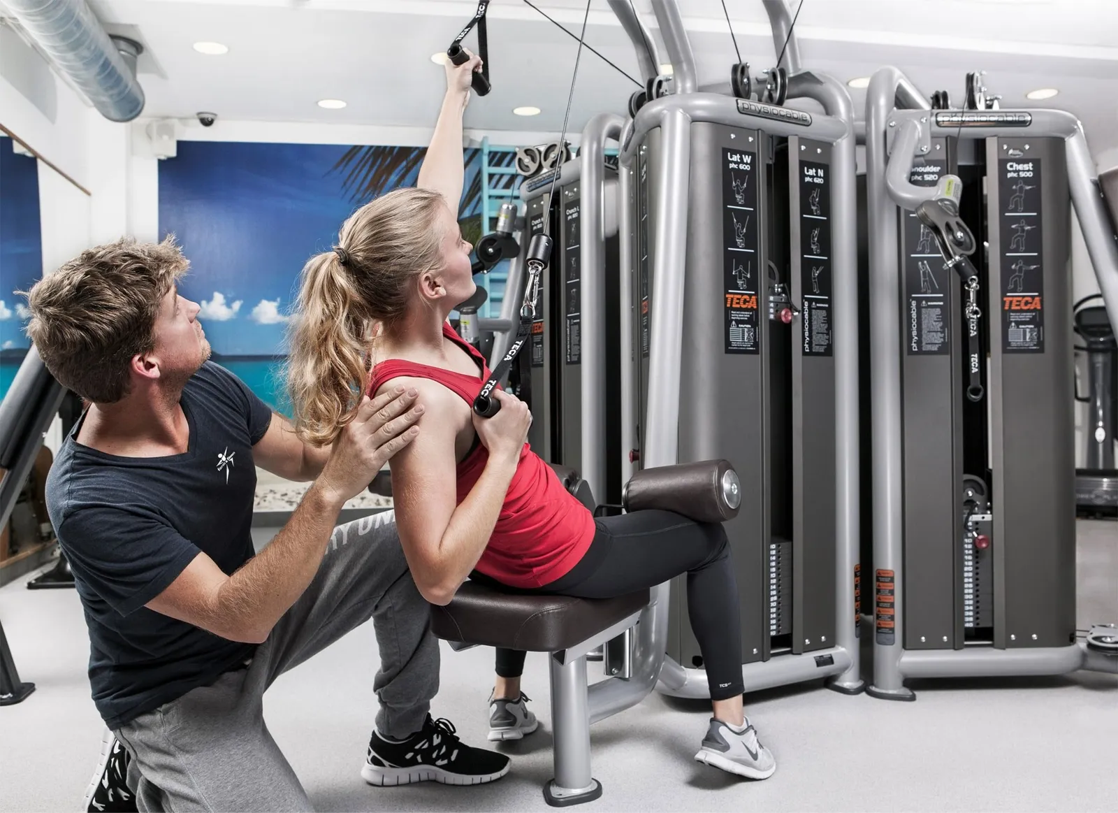 Form & Fitness — træningsstudio-studio i Amagerbro, København — bild 2