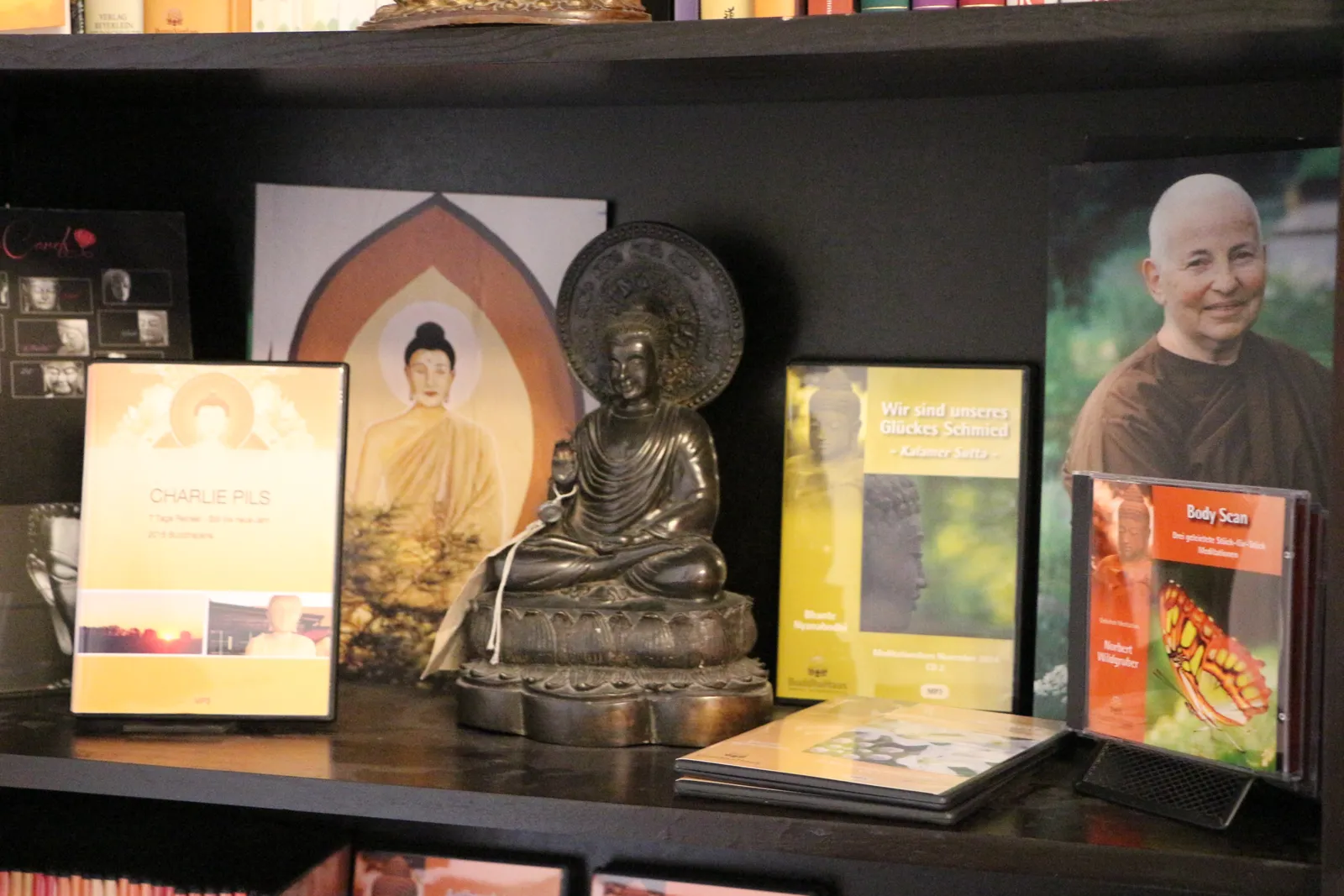 Buddha-Haus München Meditations- und Studienzentrum e.V. — meditation-studio i München — 5