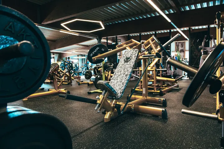 Fit & Fun Factory Durach — Fitnessstudio in Heberlings, Durach