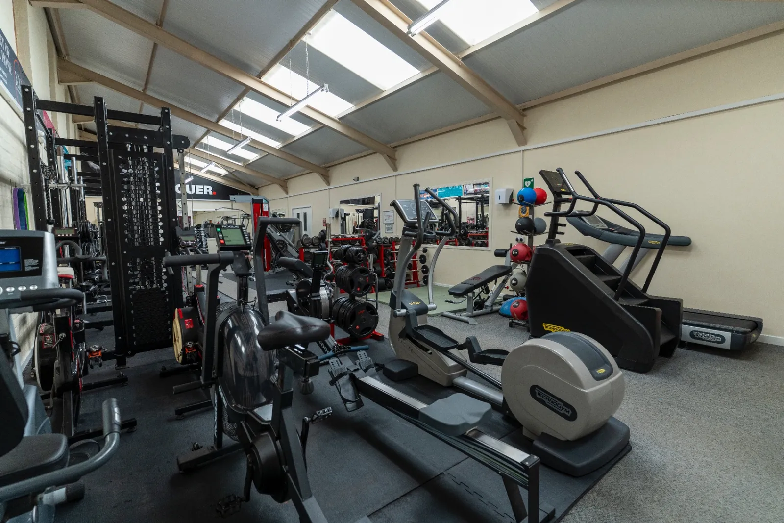 Average Arnie's - 24/7 Gym — functional training-studio in Kilmarnock — 3