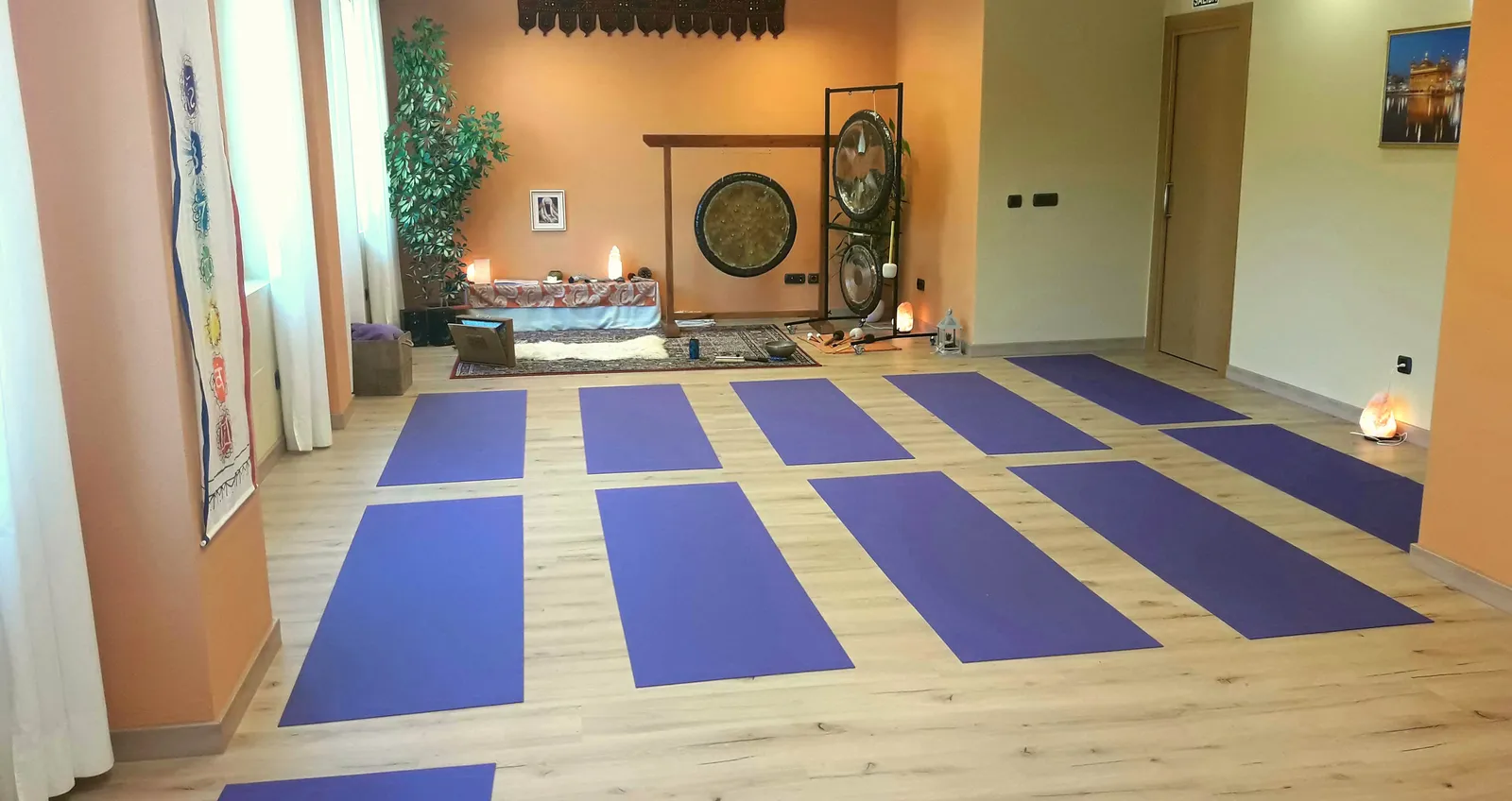 Prabhupati. Centro de Kundalini Yoga en León — yoga-studio en León — 2