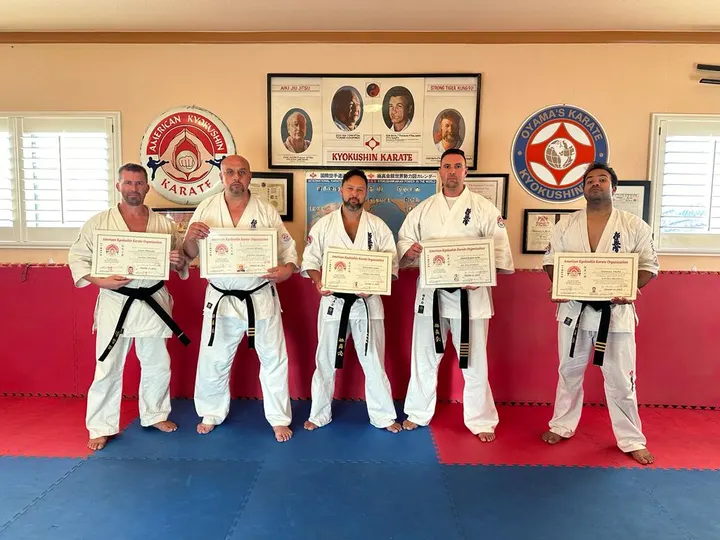 Mölndals Kyokushin Karate klubb — kampsport-studio i Mölndal, Göteborg — 2