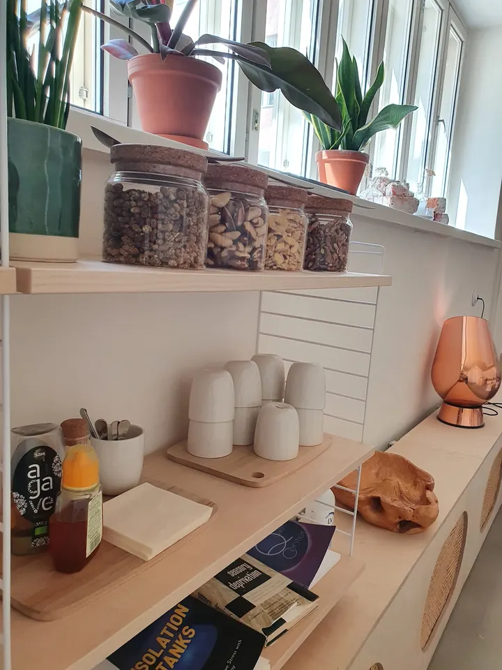 Float Roba — palautuminen-studio – Punavuori, Helsinki — 2