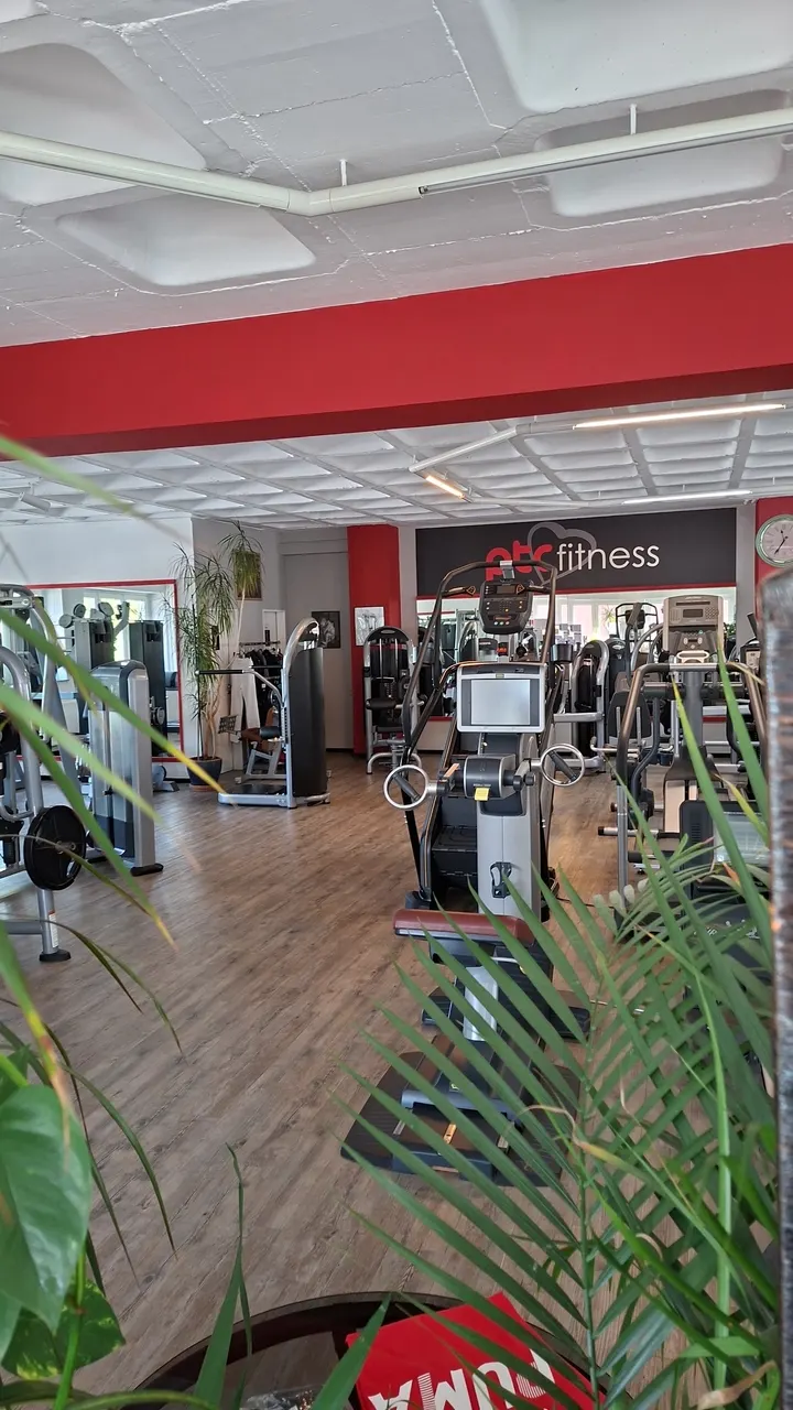 Personal-Training-Center Fitnessstudio — Fitnessstudio in Nordstadt, Hildesheim