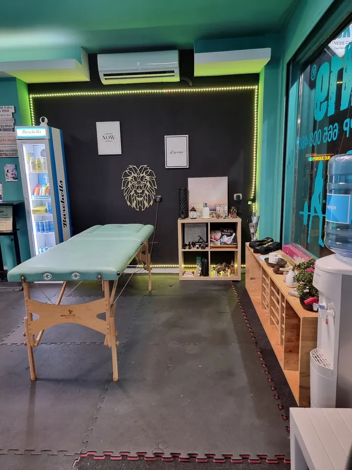 Dreams Nova Fitness Club — estudio de fitness-studio en Málaga — 3