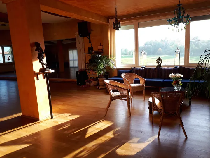Yamuna Tanz — yoga-studio in Stadtrandsiedlung, Erlangen — 2