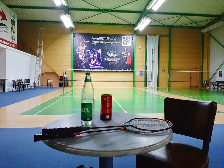 Kangarou Sport Center Squash u. Fitness GmbH — fitnessstudio in Langenhagen — 5