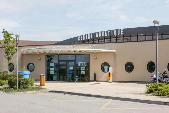 UCPA Aqua Stadium Les Bains de Seine Mauldre — studio à Elisabethville, Aubergenville — 2