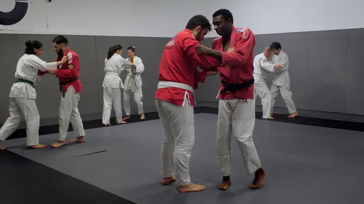 Ecole Française de JuJitsu et Self-Défense EFJJSD — jjb-studio à Centre Ville, Vincennes — 2