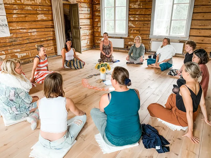 Hima Happiness — Jooga – Ullanlinna, Helsinki