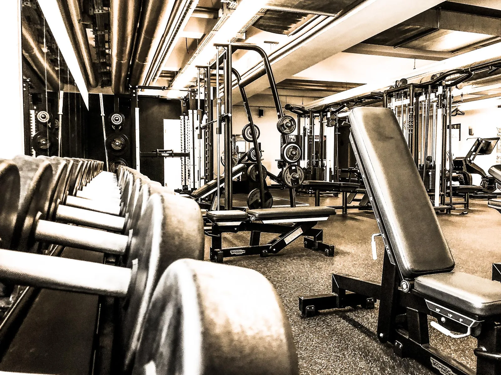 PURE Fitnessclub Besigheim — träningsstudio i Stuttgart — 3