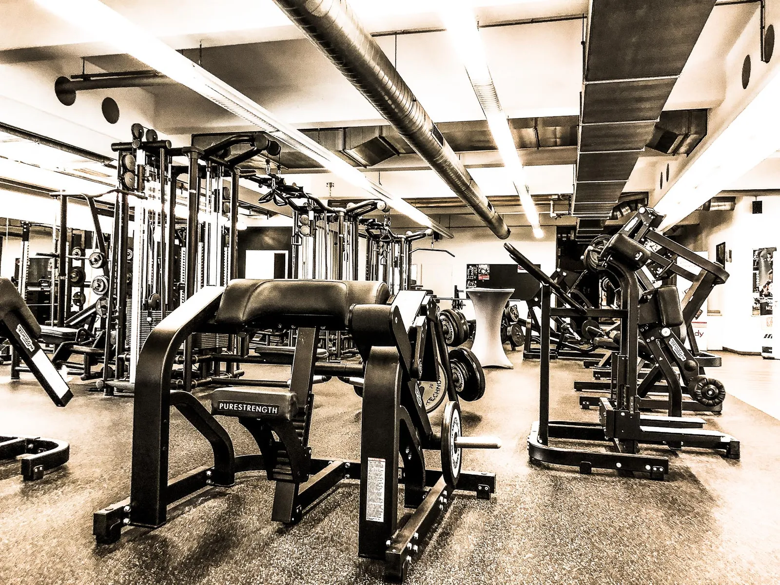 PURE Fitnessclub Besigheim — träningsstudio i Stuttgart — 5