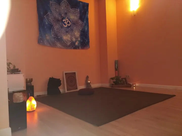Sutratma Escuela De Yoga — yoga-studio en Villa de Vallecas, Madrid — 3