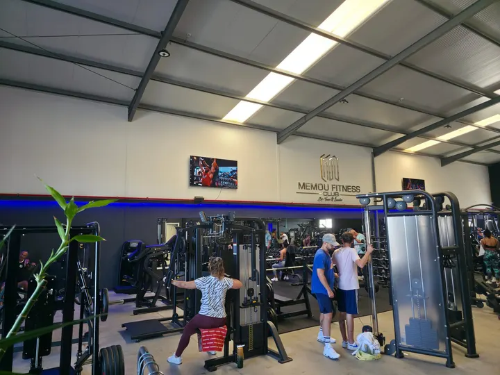 Memou Fitness Club — Ginásio em Poço das Canas, Albufeira