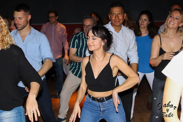 SABOR A SALSA — baile-studio en Ciempozuelos — 5