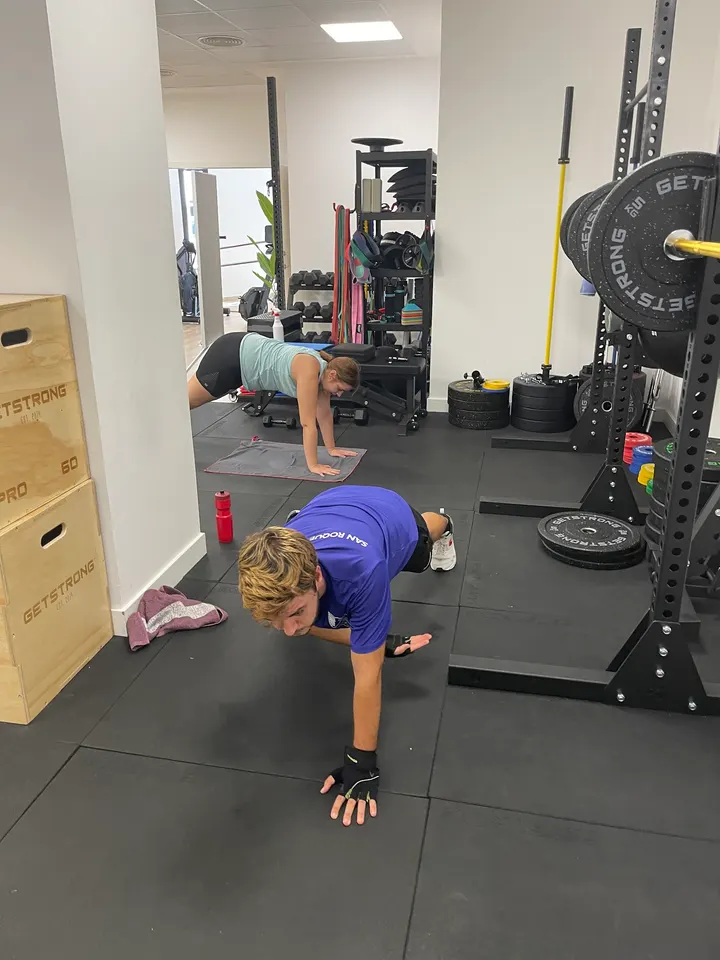 Centro de entrenamiento MyTrainer — Estudio de fitness en Sevilla Este, Sevilla