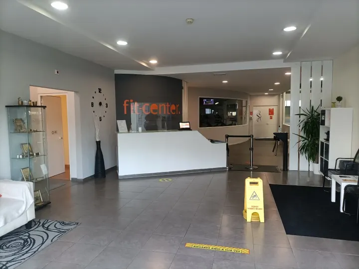 Fit-Center Santa Marta — ginásio-studio em Seixal — 3