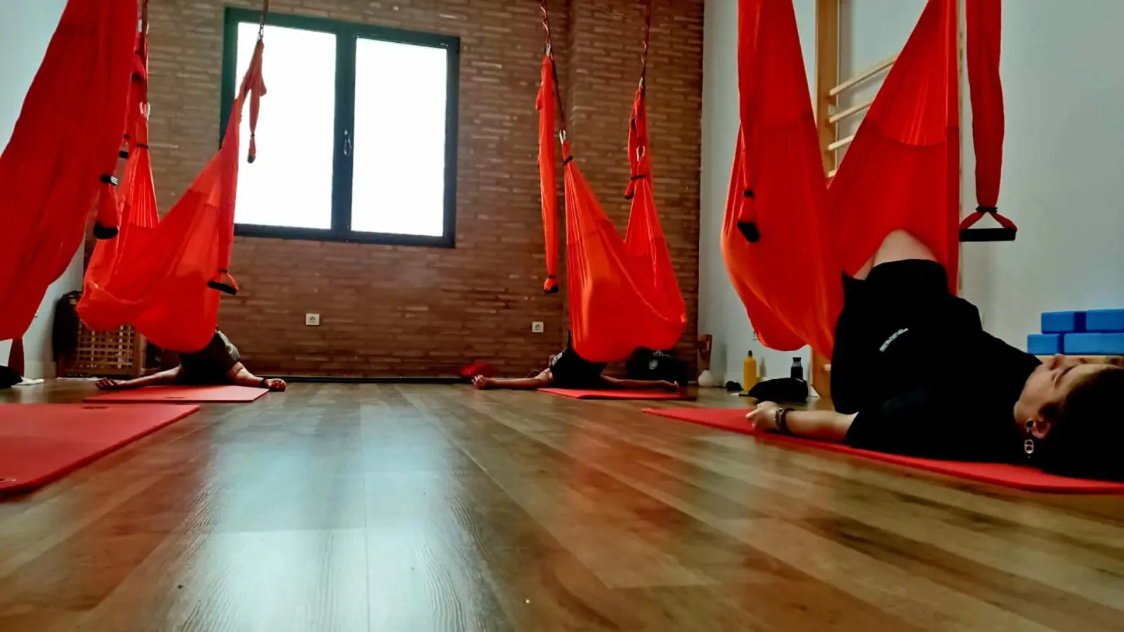 Yoga Zaragoza. Satya escuela de yoga. — yoga-studio i Centro, Zaragoza — bild 3