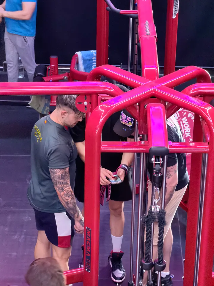 Magma Muscle Factory Seseña — Fuerza en Seseña