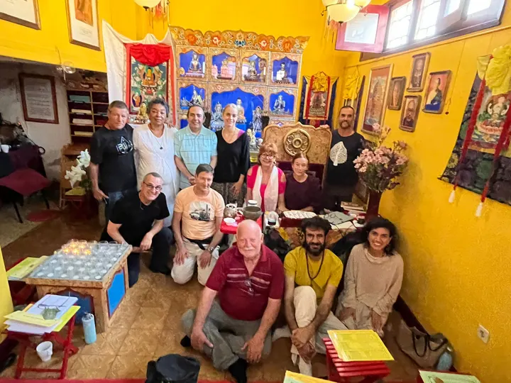 Centro Budista Kagyu Shedrub Chöling — Meditación en Puerto, Las Palmas de Gran Canaria