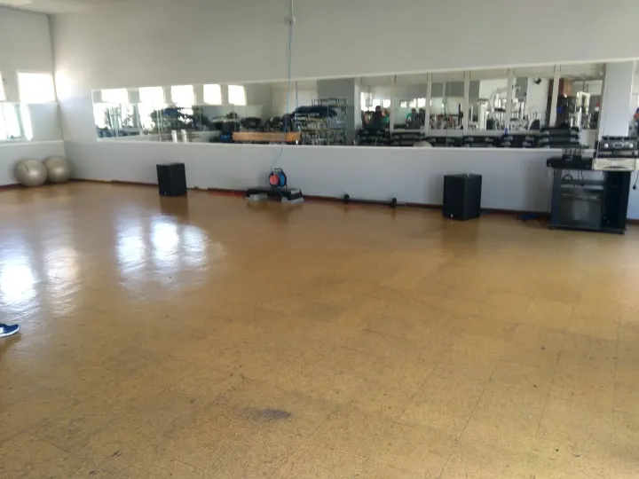 Ginásio Atlantis — ginásio-studio em Ponta Delgada (São Pedro), Ponta Delgada — 3
