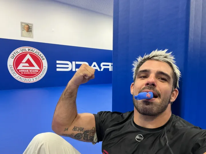 Gracie Barra Carnaxide e Queijas — artes marciais-studio em Linda-a-Pastora, Queijas — 3