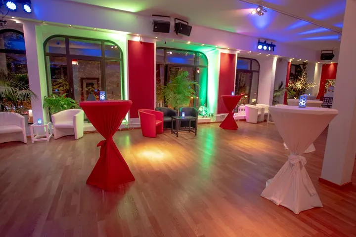 Tanzschule Monika Bauer — Tanz in Bahnhofsviertel, Frankfurt am Main