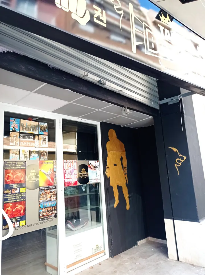 CENTRO TAEK BOXING — artes marciales-studio en Benicalap, Valencia — 2