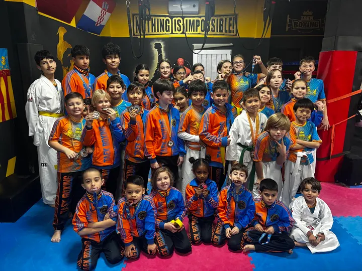 CENTRO TAEK BOXING — Boxeo en Benicalap, Valencia