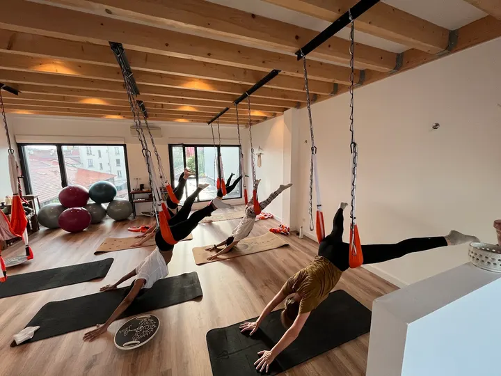 Studio Aéroyoga Paris — Yoga à Bobillot, Montreuil