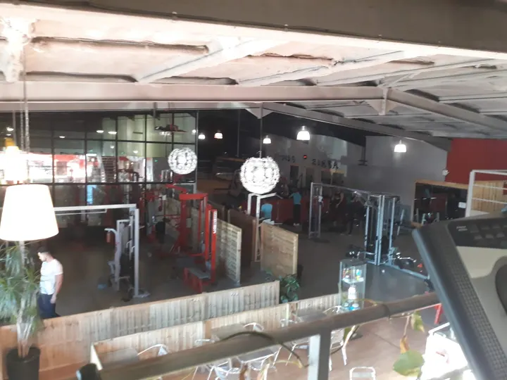 AQUAFIT CENTER Le Patio — salle de fitness-studio à Bagnols-sur-Cèze — 3