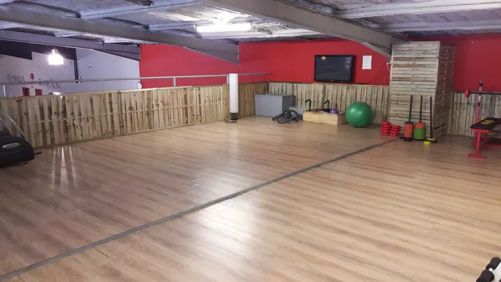 AQUAFIT CENTER Le Patio — salle de fitness-studio à Bagnols-sur-Cèze — 5