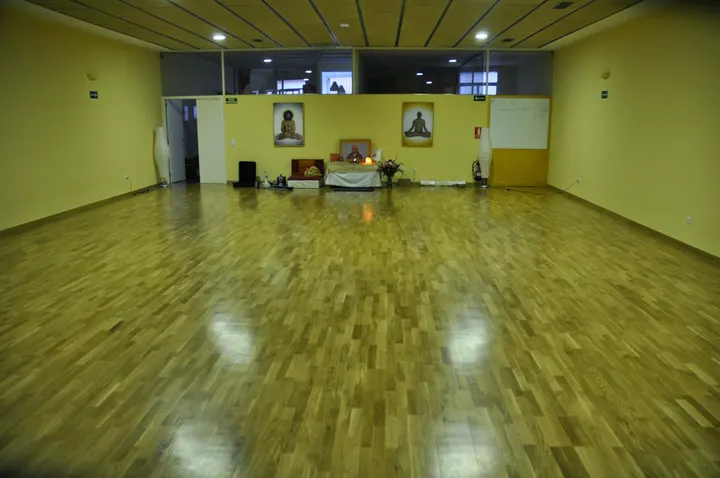 Centre Shrivivek Yoga Integral Barcelona — yoga-studio en Sants-Montjuïc, Barcelona — 2