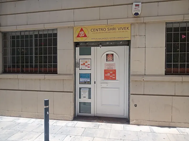 Centre Shrivivek Yoga Integral Barcelona — yoga-studio en Sants-Montjuïc, Barcelona — 3