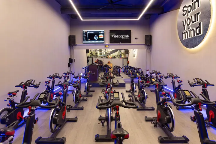 Sport Club Fiesta Park — estudio de fitness-studio en Benidorm — 3
